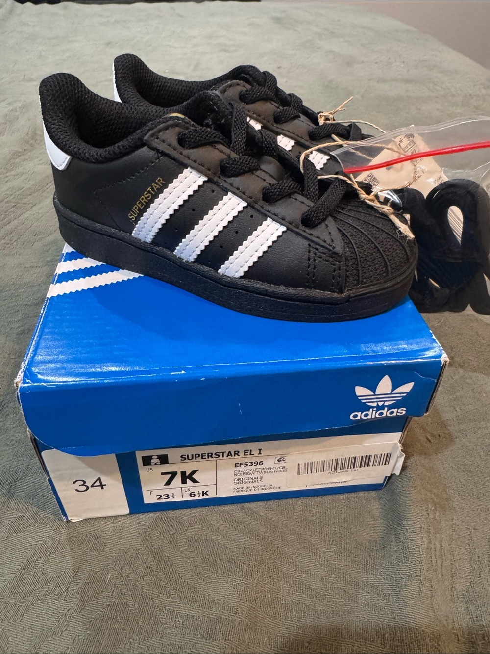 adidas Kids Superstar Sneaker - Black/White